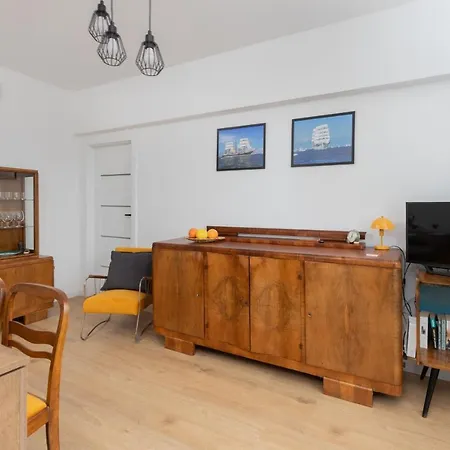 Apartment Podwale Staromiejskie Gdansk With Balcony By Noclegi Renters Exterior photo