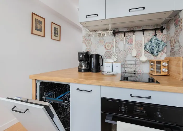 Apartment Podwale Staromiejskie Gdansk With Balcony By Noclegi Renters